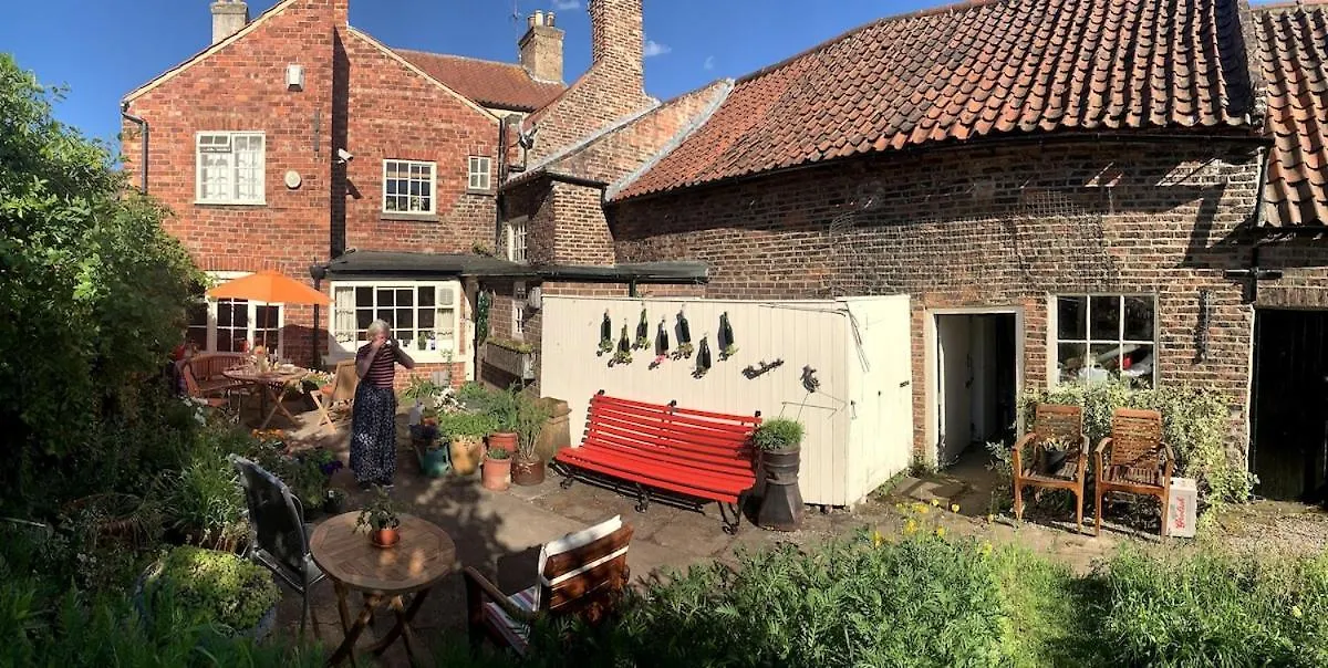Апартаменты Crofton Dye House Ярм Великобритания